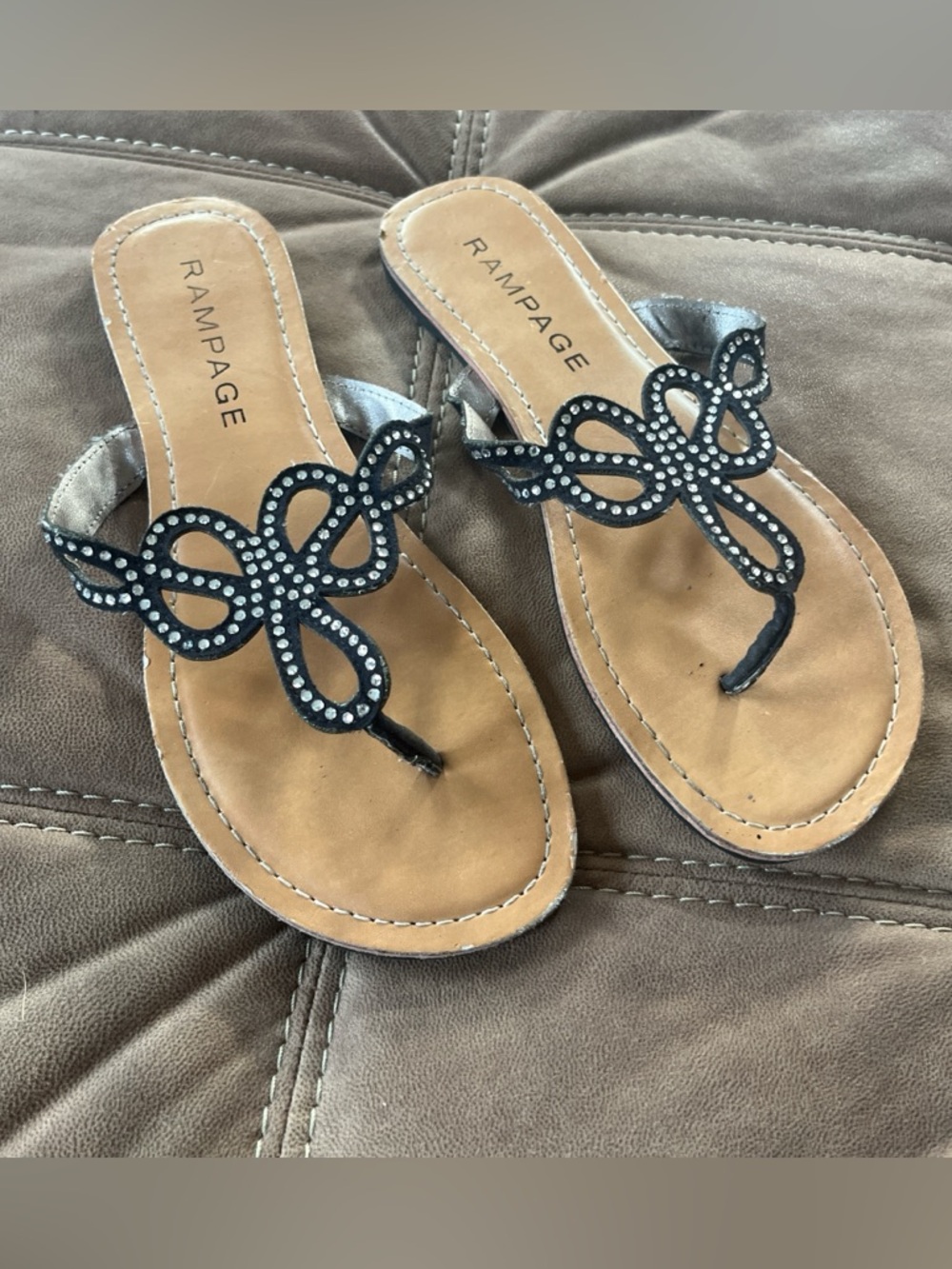 Rampage Black Rhinestone Loop Toe Sandals with Tan Footbed